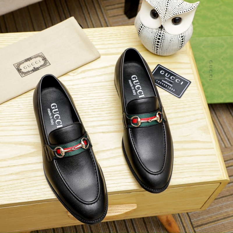 Gucci Leather Shoes